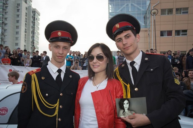 Военные выясняют, что делала рота почетного караула на венчании потомка Романовых