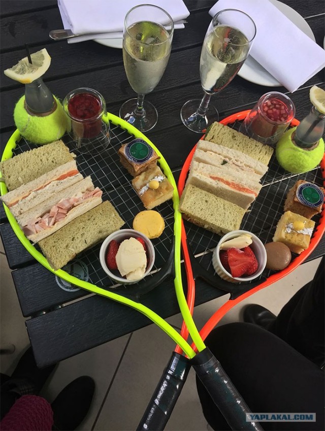 Странная подача блюд