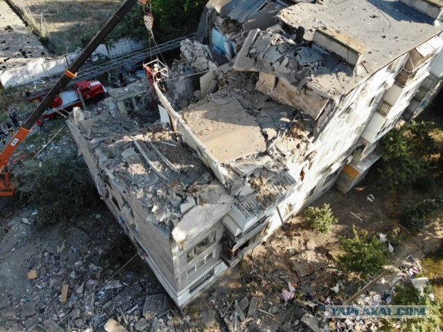Видео  с камер видеонаблюдения во время  удара по Кремнчугу
