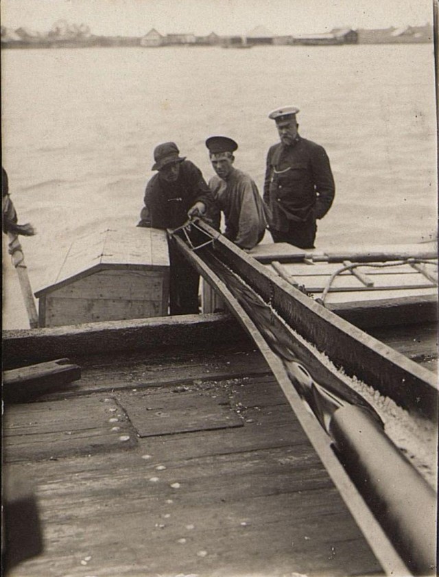 Снимки Захария Захариевича Виноградова. 1910-е. На Волге