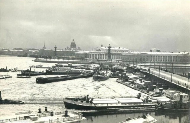 Фотографии из прошлого нашей страны - 34