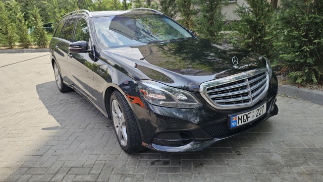 Новая игрушка (Mercedes S202)