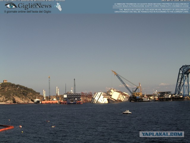 Началась операция по подъему круизного судна