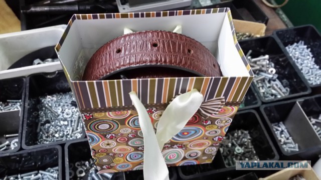 Какие подарки дарят на 23 февраля на работе