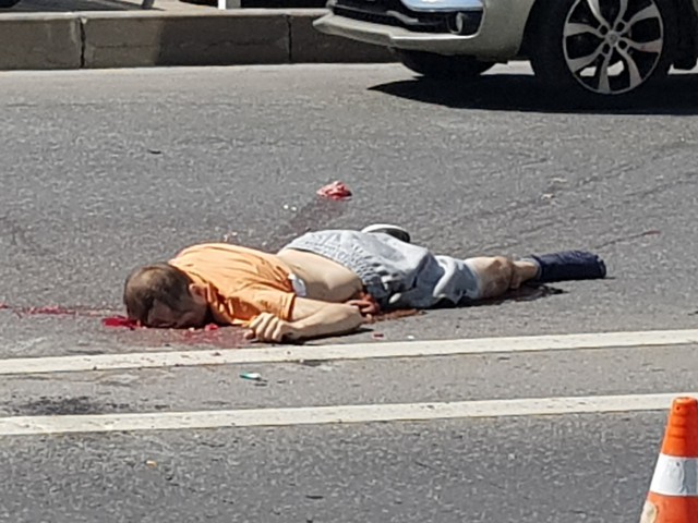 Человек сорвался с небоскреба в "Москва-Сити", за считанные секунды он преодолел расстояние в 354 метра