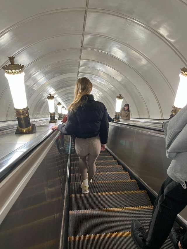 Модные и странные личности из московского метрополитена