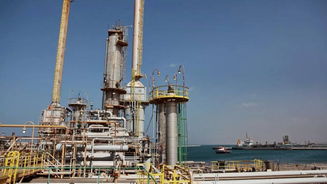 Турецкий нефтяной терминал прекращает прием всех товаров из России