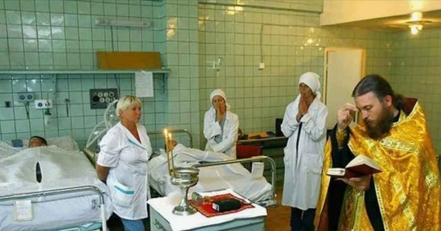 «19 лет работаю врачом в поликлинике»: Показываю настоящую медицину РФ изнутри — не ту, что показывают по телевизору (откровения