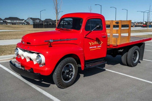 1948 Ford F-1. Автопятница №132.