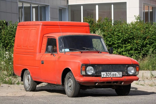 Нужен ли пикап Lada Azimut?