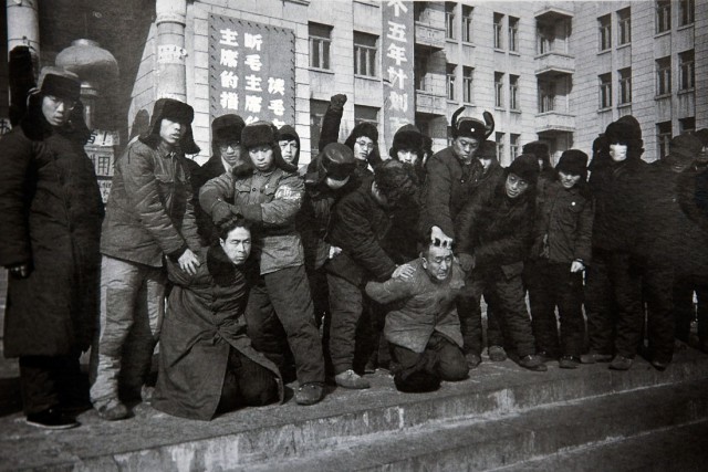 Даешь всенародную люстрацию!