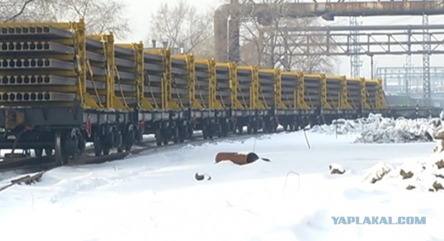 Самоходный рельс, протягивание рельсовой плети