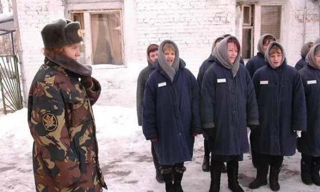 Быдлодама могла бы стать звездой шансона