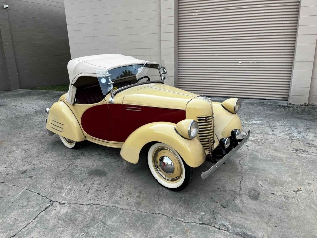 1954 Kaiser Darrin 161. Автопятница №40