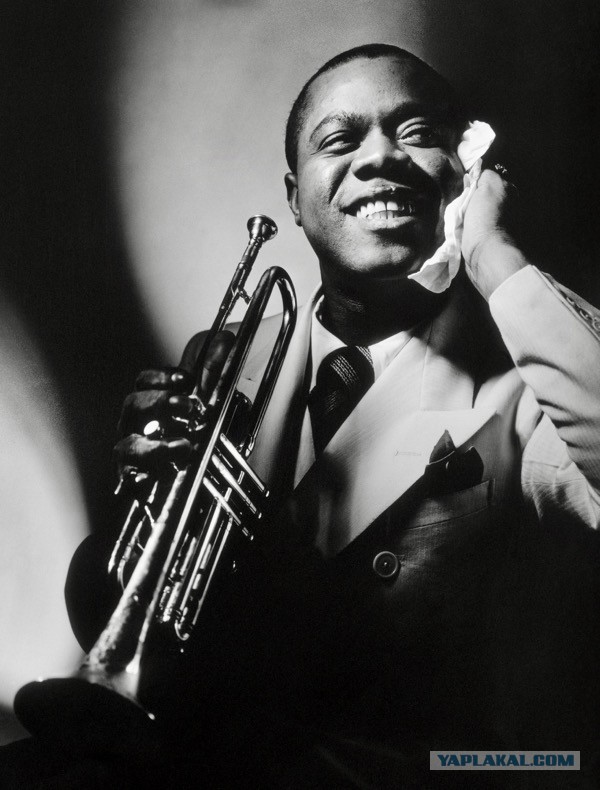 С днём рождения, Сэчмо! Как Луи Армстронг подарил миру музыку души