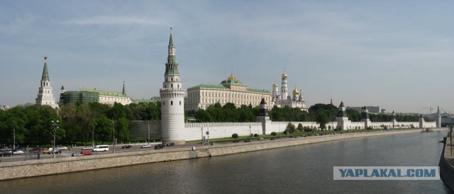 Экскурсия вокруг Московского Кремля