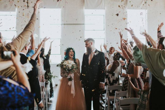 Парализованная невеста встала и пошла в день свадьбы