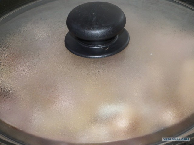 Мясо с черносливом в горчичном соусе