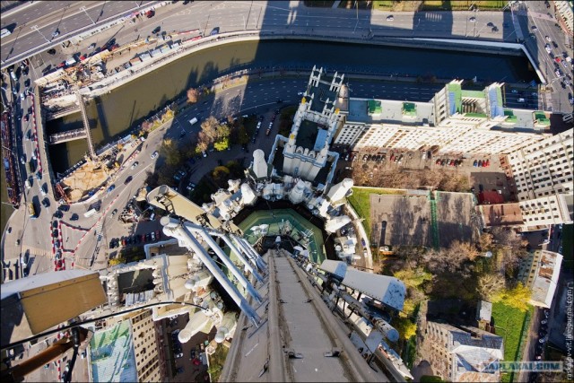 Жилой дом на Котельнической набережной