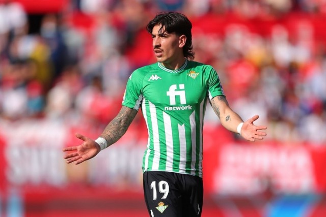 Эктор Бельерин: Россию отстранили от ЧМ за то, что другие делали годами. Про Палестину и т.д. молчали