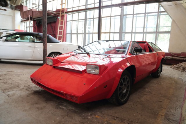 10 самых необычных и крутых самодельных автомобилей со всего мира