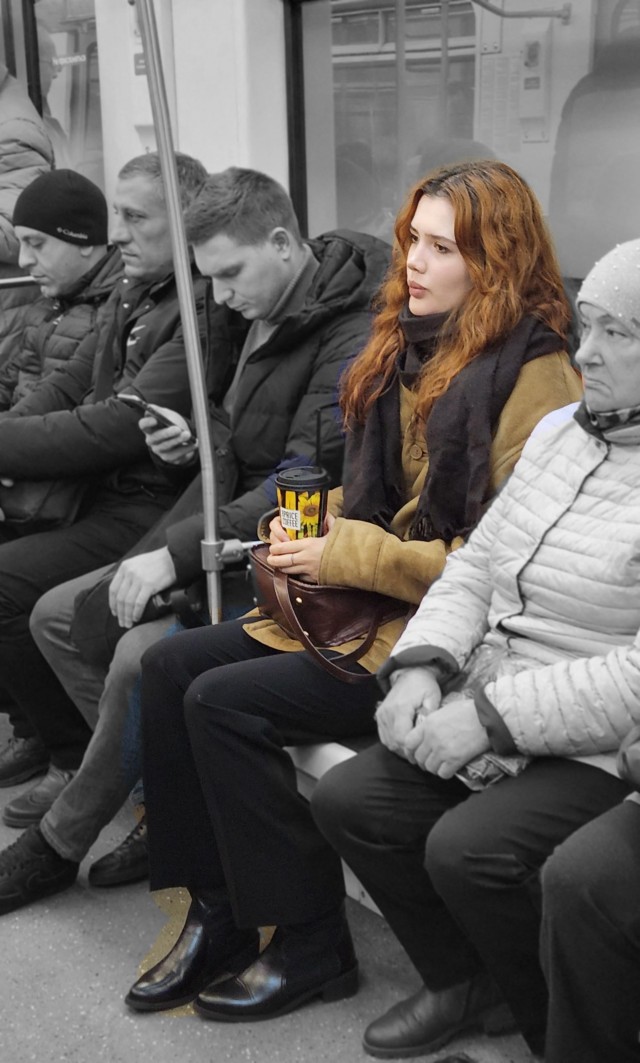 Модники из нашего метро на этот вторник