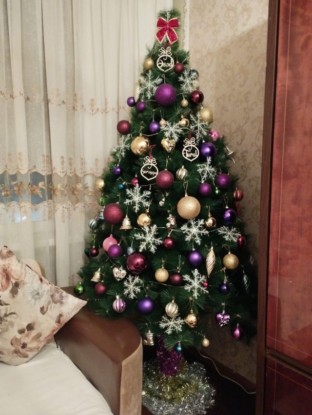 Выкладывайте свои елки!