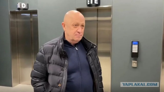 «По Бахмуту ездить легче»: Евгений Пригожин раскритиковал уборку петербургских улиц