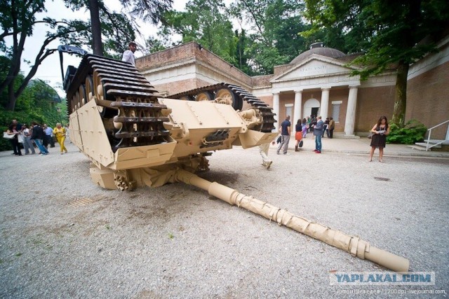 Сегодняшная неудачная погрузка боевого танка Merkava Mk3 Армии обороны Израиля на трейлер