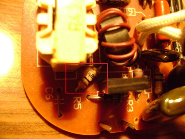 Как начинающий рукожоп ремонтирует лампу