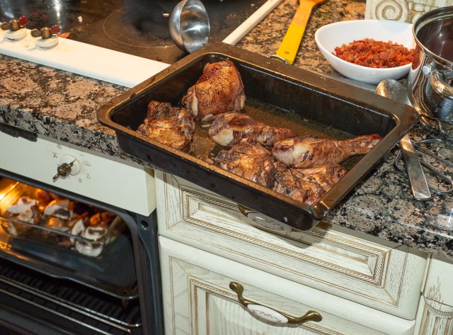 Кулинария: Жареная курица с французским акцентом.