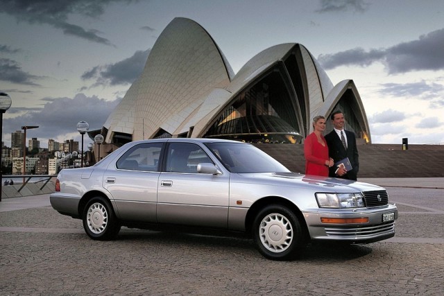 Крушение немецких авторитетов: как Lexus LS 400 покорил рынок США