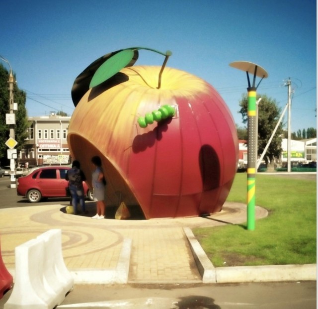 Остановки автобусные СССР. Искусство былое.