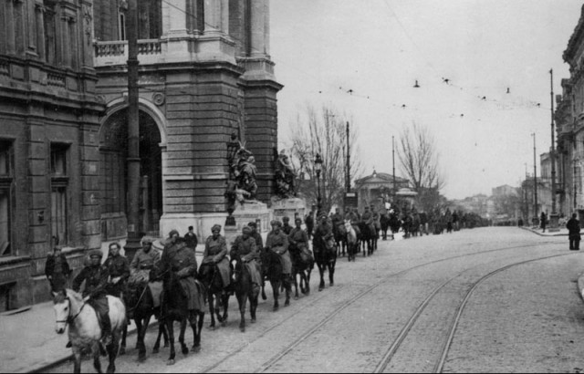 Фотографии второй мировой, многие цветные (фото)