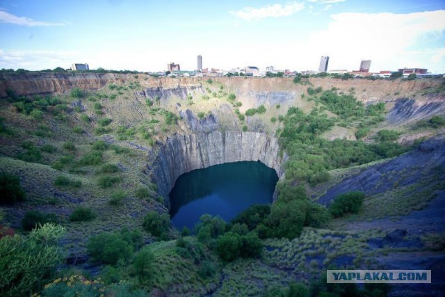 10 самых удивительных дыр на Земле