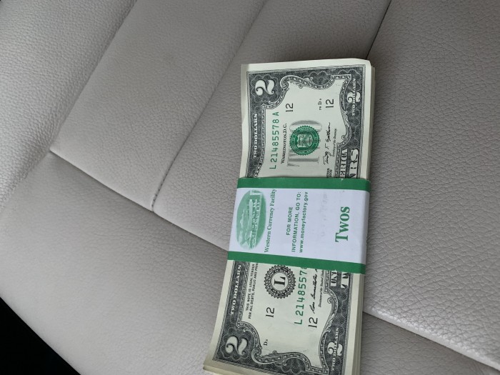 Курс рубля к доллару превысил 70р, к евро 80р