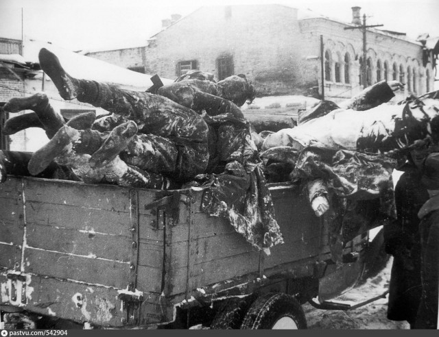 Кто к нам с мечом придет, тот и попадет в кузов грузовика...