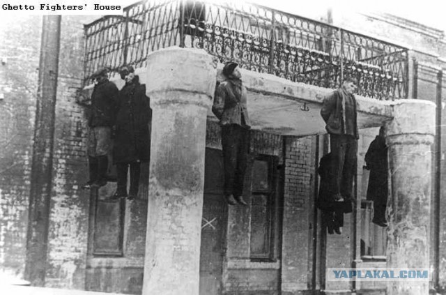 Израиль официально объявил "состояние войны"