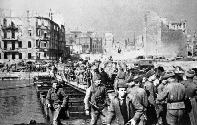 Великая Отечественная в фотографиях - 19