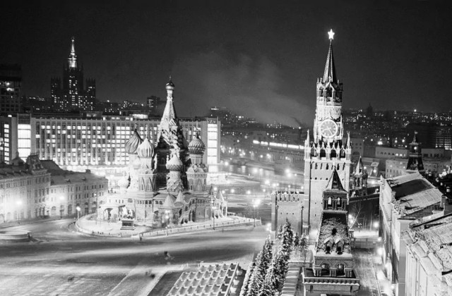 Москва и москвичи. Двадцатый век. 29.03.26