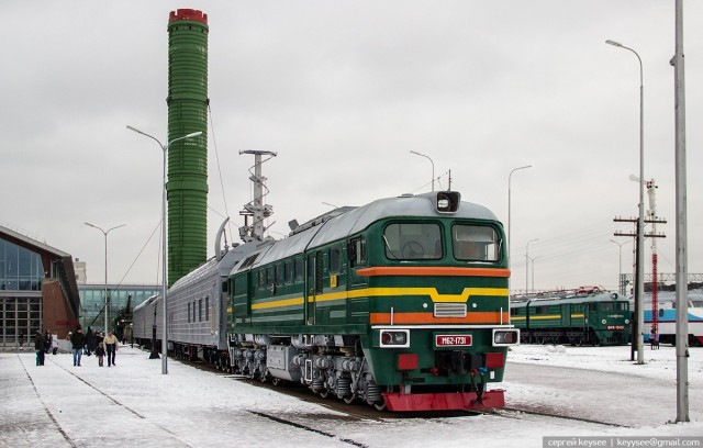 Специальный тепловоз ДМ62