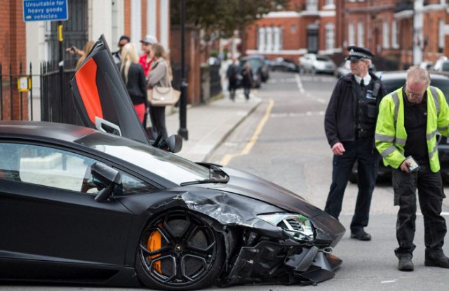 Встретились однажды Mazda и Lambo