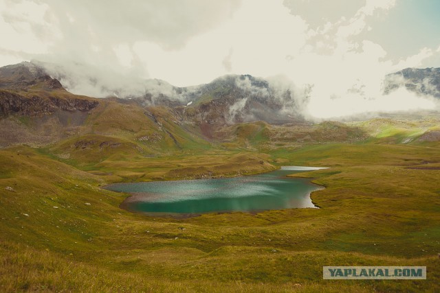 К заповедным озерам и долинам Архыза