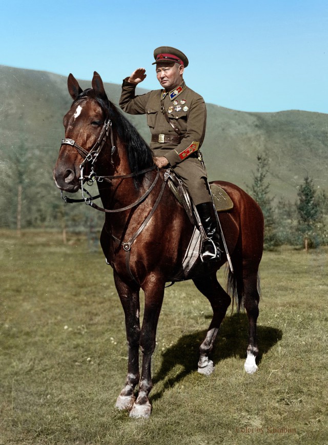 Герои Великой Отечественной войны в цветных фотографиях.