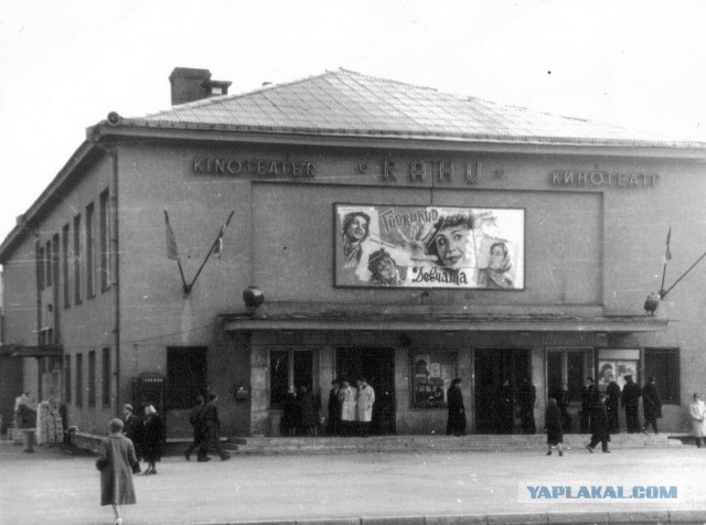 Афиши кинотеатров в СССР