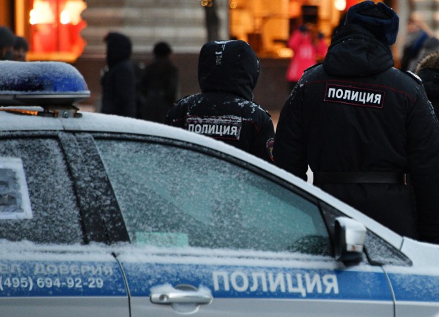 В московском торговом центре в драке на парковке зарезан подросток.
