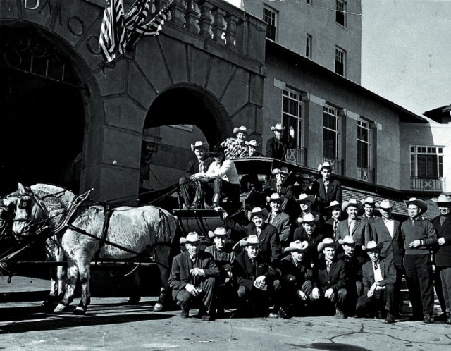 Хоккей России. От первого вбрасывания до золота олимпиады