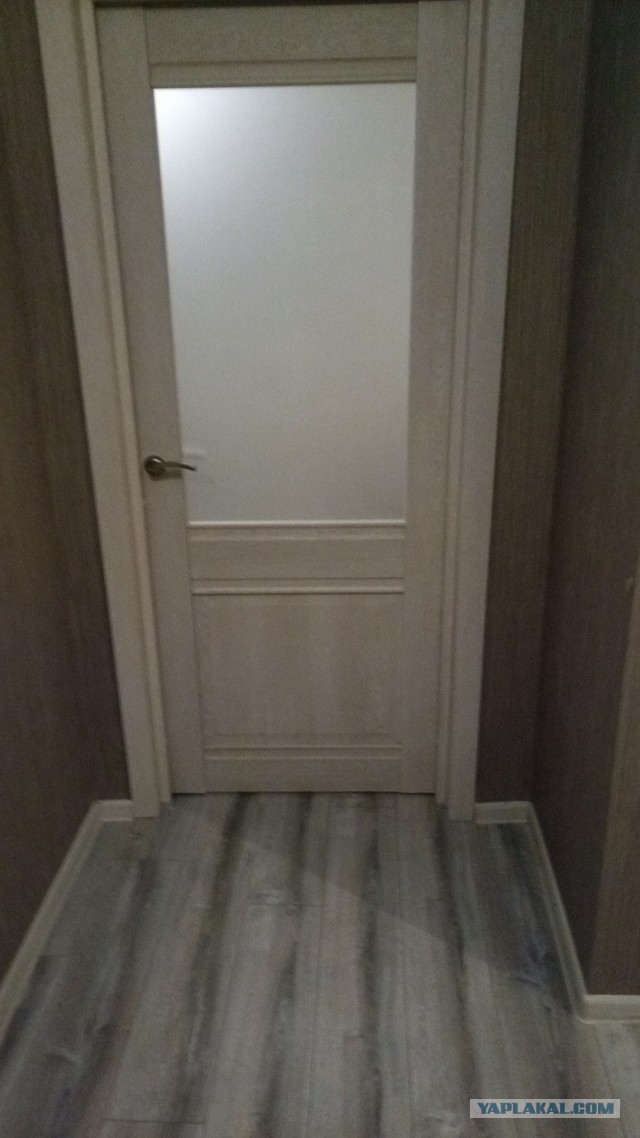 Приехал блин двери поставить