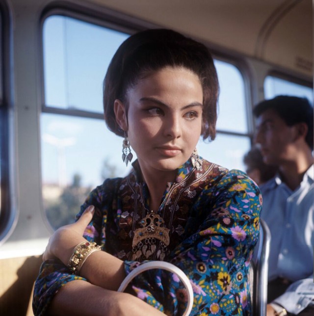 Студентка Туркменского политехнического института Лейла Абукова, 1970 год, СССР