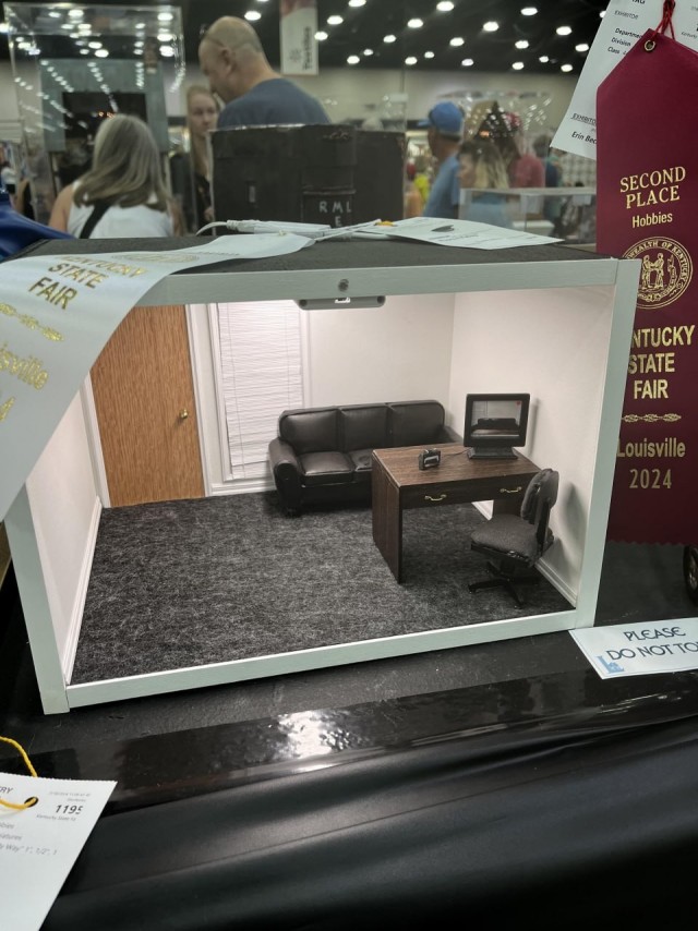 Конкурс поделок